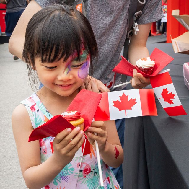 Avez-vous eu une part du gâteau de la fête du Canada de cette année? 🤩🇨🇦
---
Did you get…